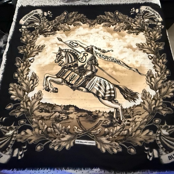 Burberry EKD Print Cashmere Large Square Scarf Brand New - Picture 3 of 10